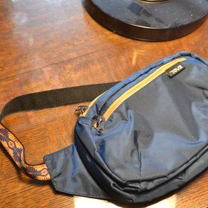 Teva Waist Bag / Fanny Pack